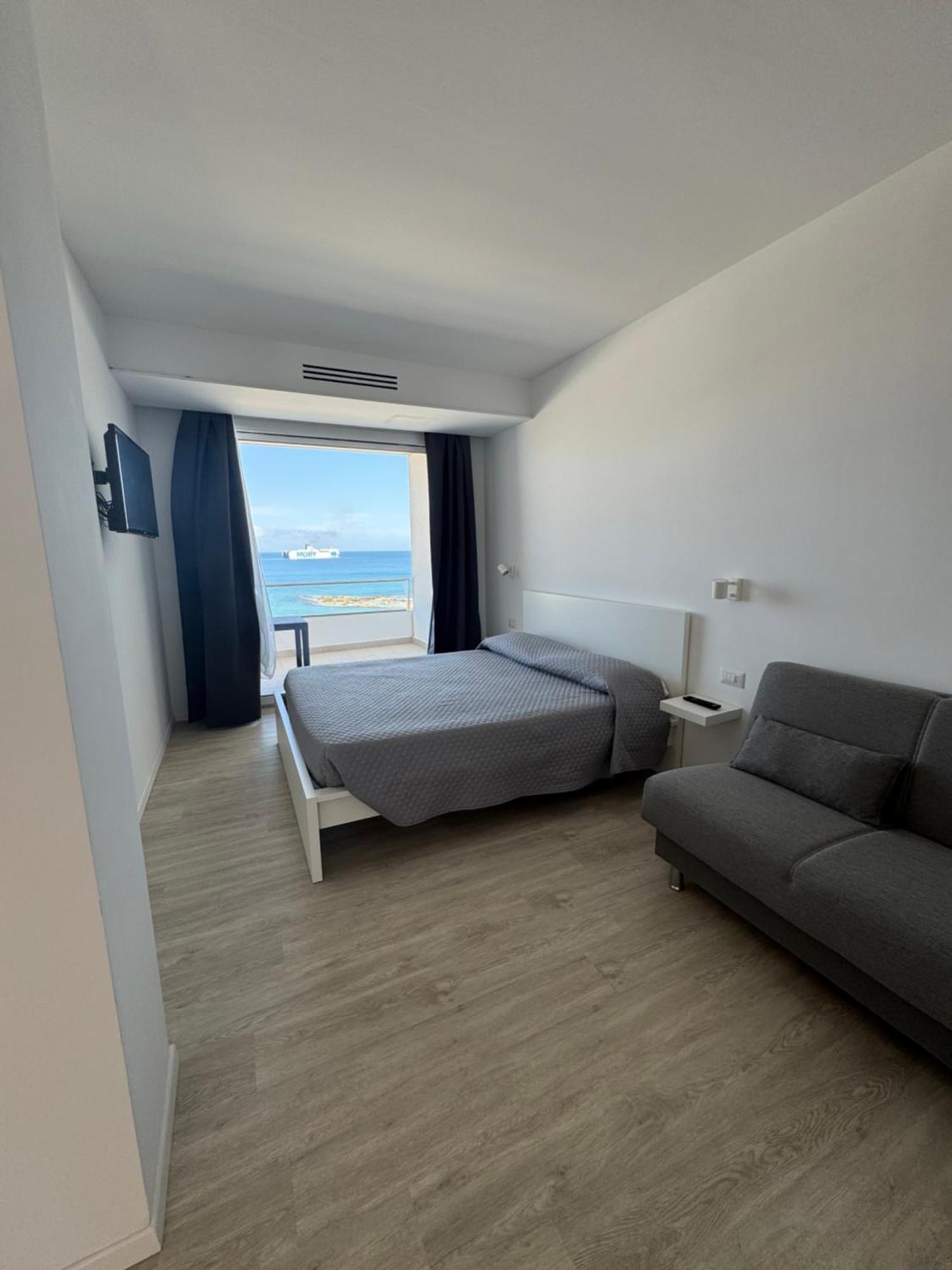 Appartamenti Lungomare Porto Torres Kültér fotó