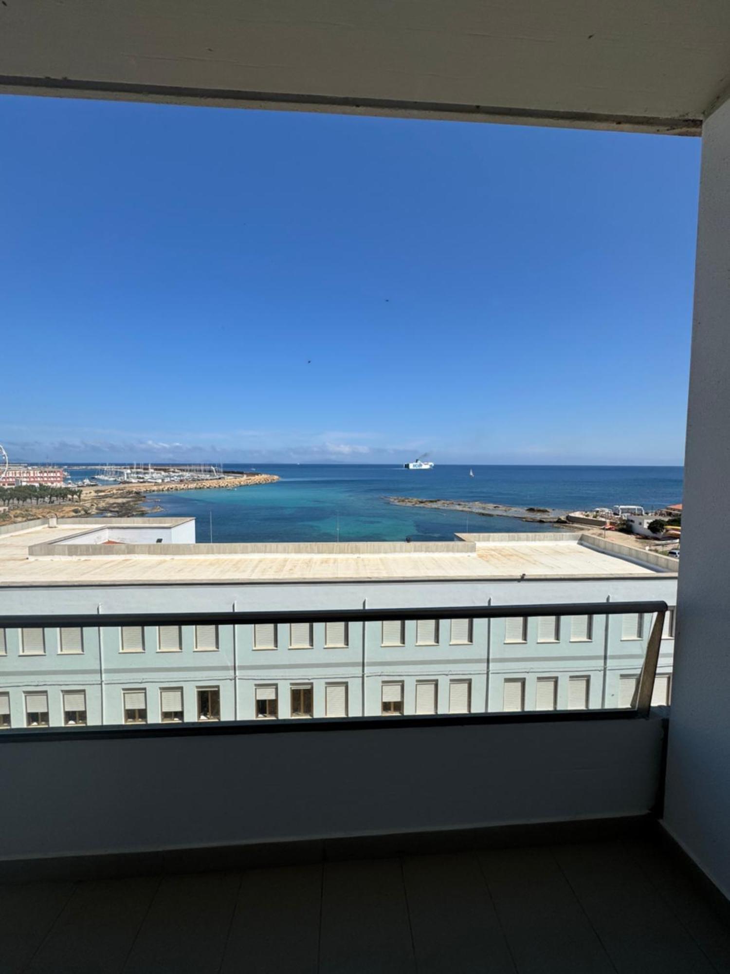 Appartamenti Lungomare Porto Torres Kültér fotó